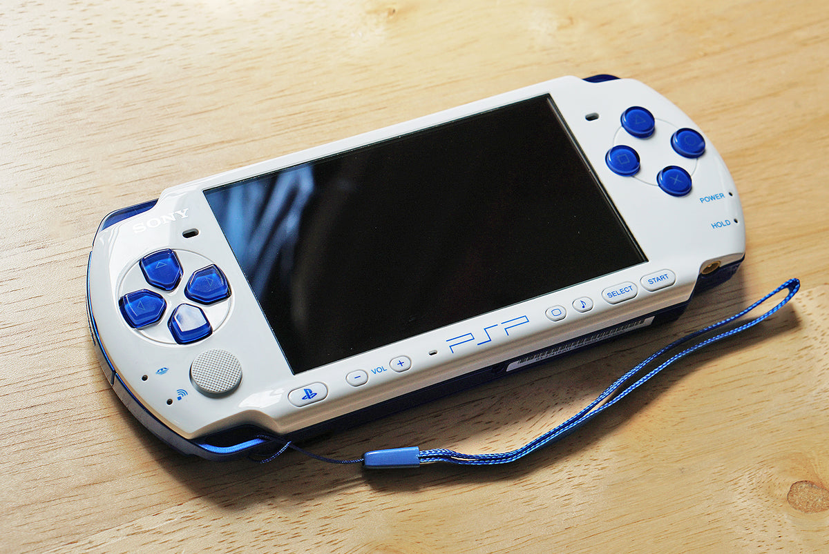 psp3000！ GD7864 Plz Read Item Condi PSP-3000 WHITE & BLUE SONY PSP
